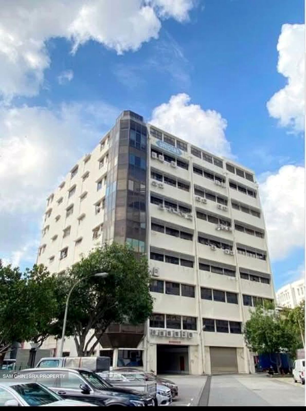 Dp Computers Building (D13), Factory #571668071